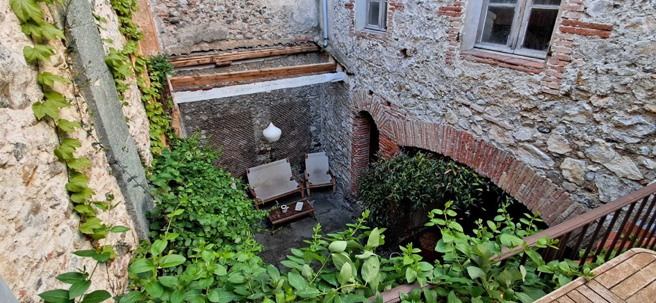 nuit insolite en amoureux nimes
